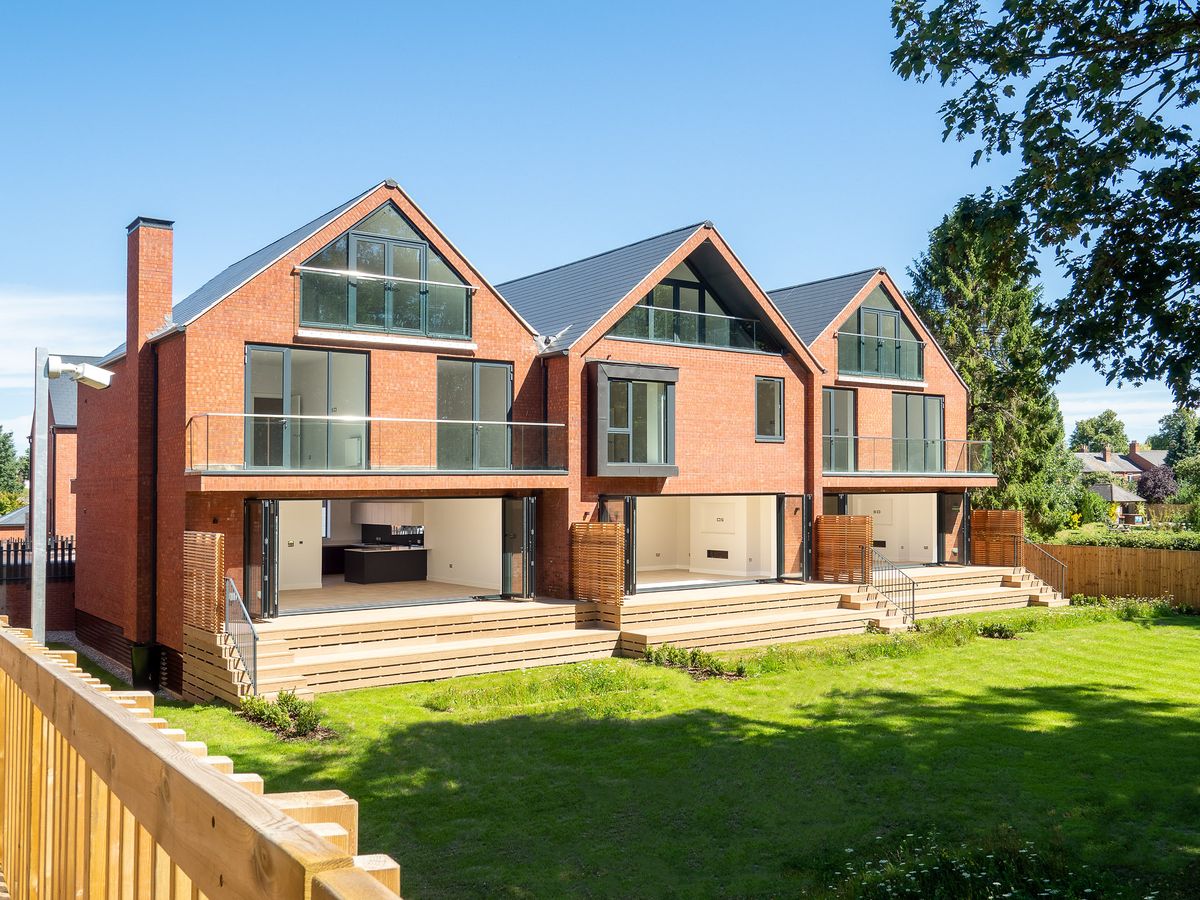 custom build flood resilient homes