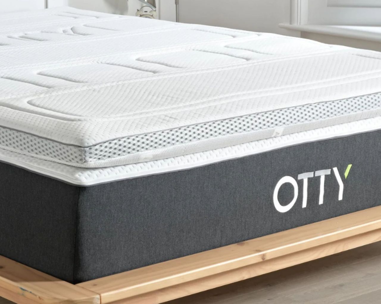 Renter mattress hack 8 amazing mattress toppers to take your bed from lumpy to lush Real Homes