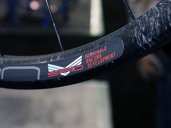 The new carbon rimmed SRD wheelset will only be available in a 26" version with projected weights hovering around 1,550g for the pair.