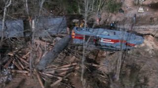 A wide shot of the train wreck in broad daylight from The Fugitive.