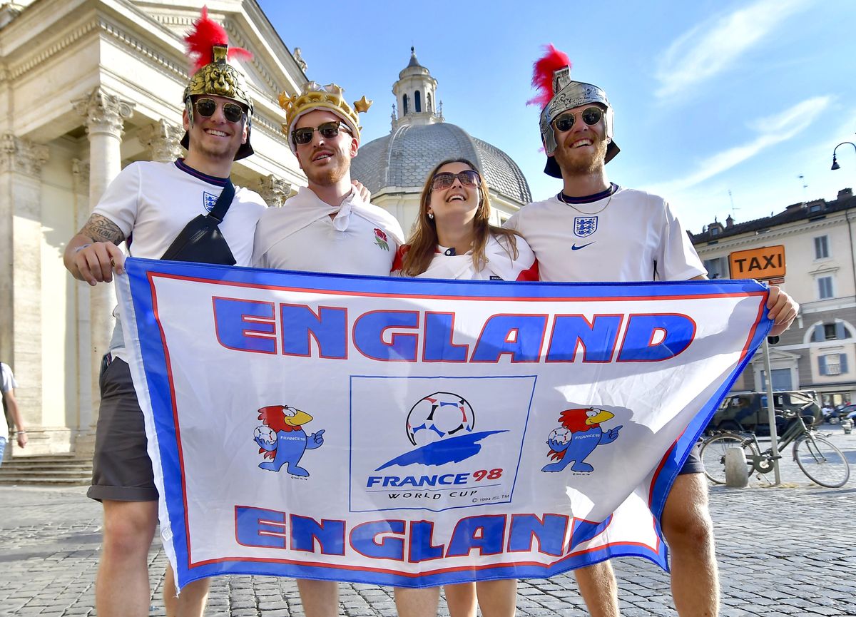 Fans watching Ukraine v England