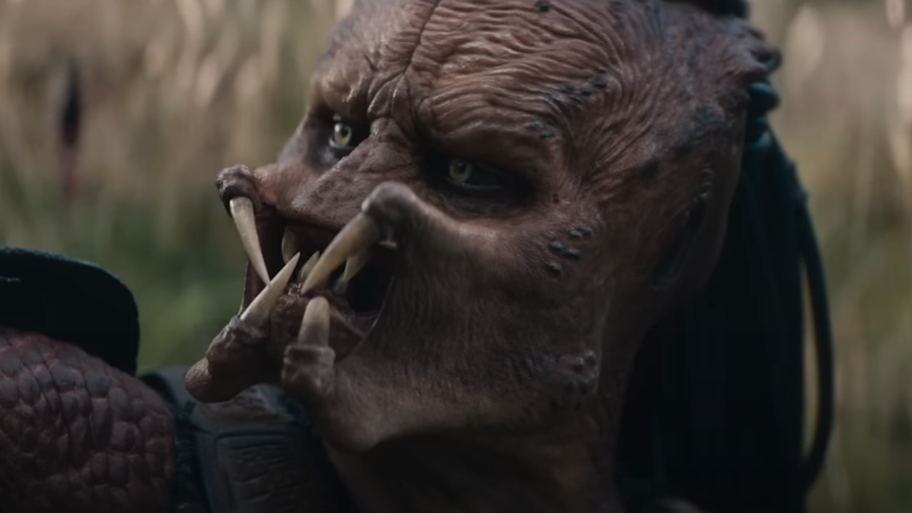Dek in Predator: Badlands