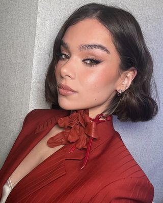 Italian Bob Hailee Steinfeld