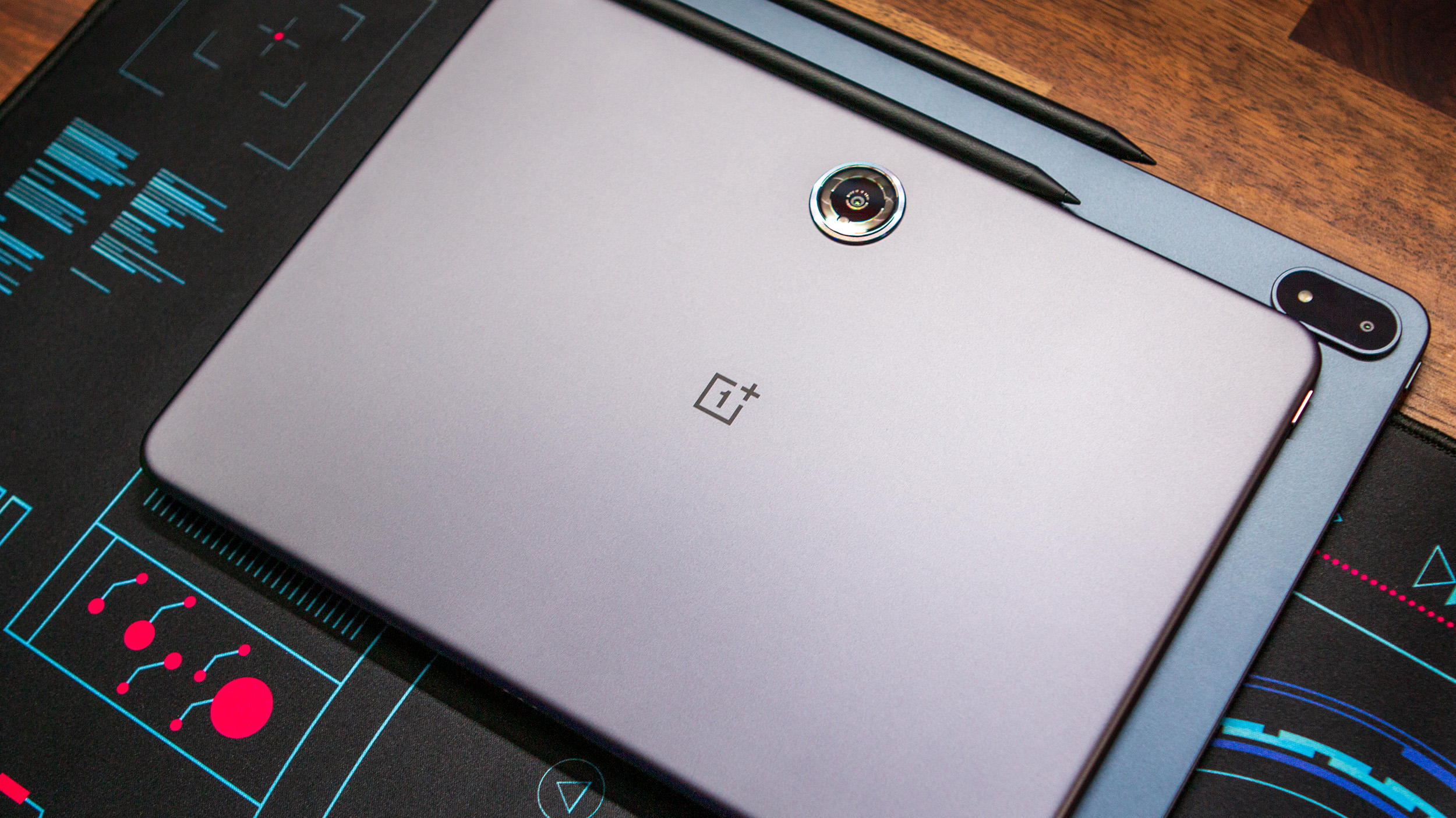 OnePlus Pad 3 and Pad 2