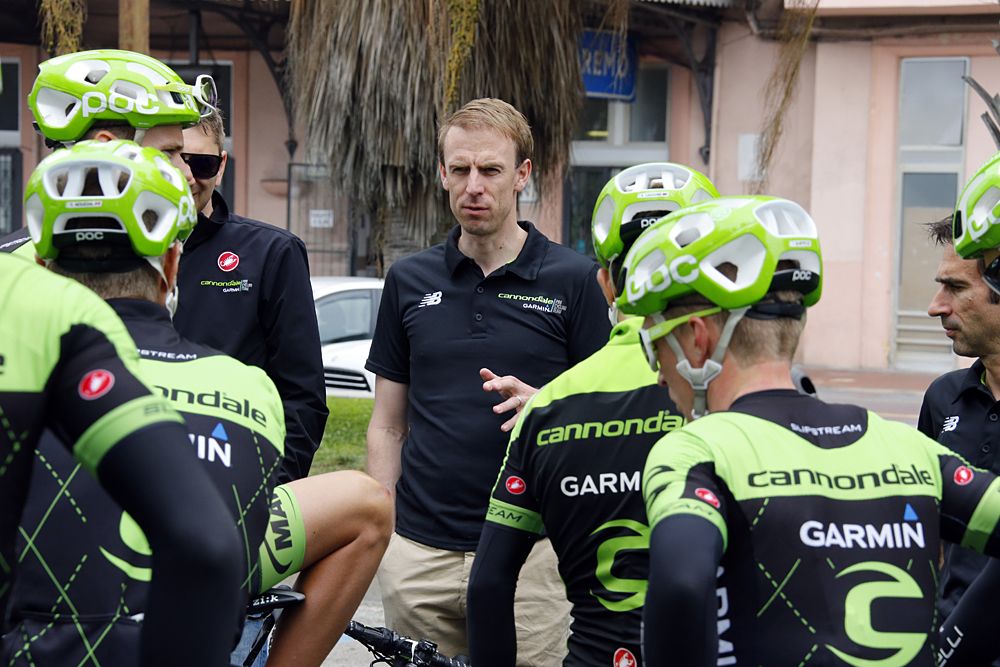Charly Wegelius directs Cannondale - Garmin ahead of the team time trial course preview