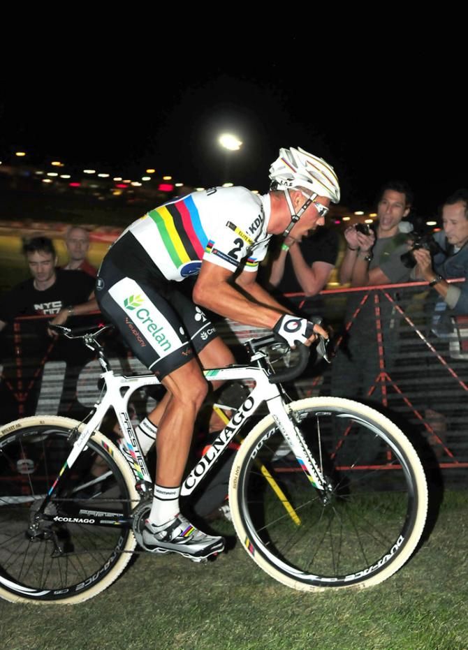 Sven Nys (Crelan-Euphony) distancing himself from Ryan Trebon