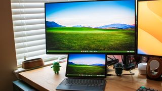 Lenovo Chromebook Duet 3 connected to external monitor