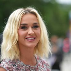 paris, france july 05 katy perry is seen, outside louis vuitton parfum hosts dinner at fondation louis vuitton, during paris fashion week haute couture fallwinter 20212022, on july 05, 2021 in paris, france photo by edward berthelotgetty images