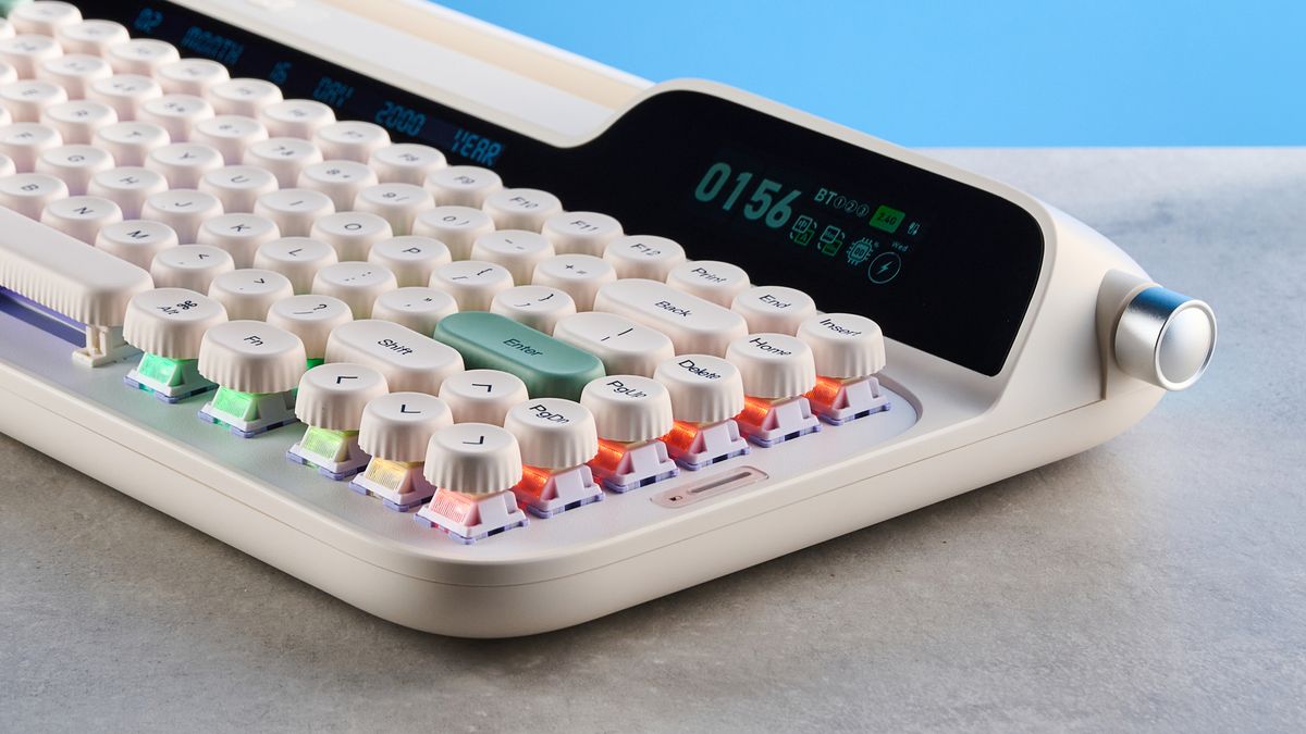 An Epomaker Glyph mechanical keyboard