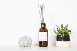 Smoked cedar and vetiver reed diffuser from Made+Good