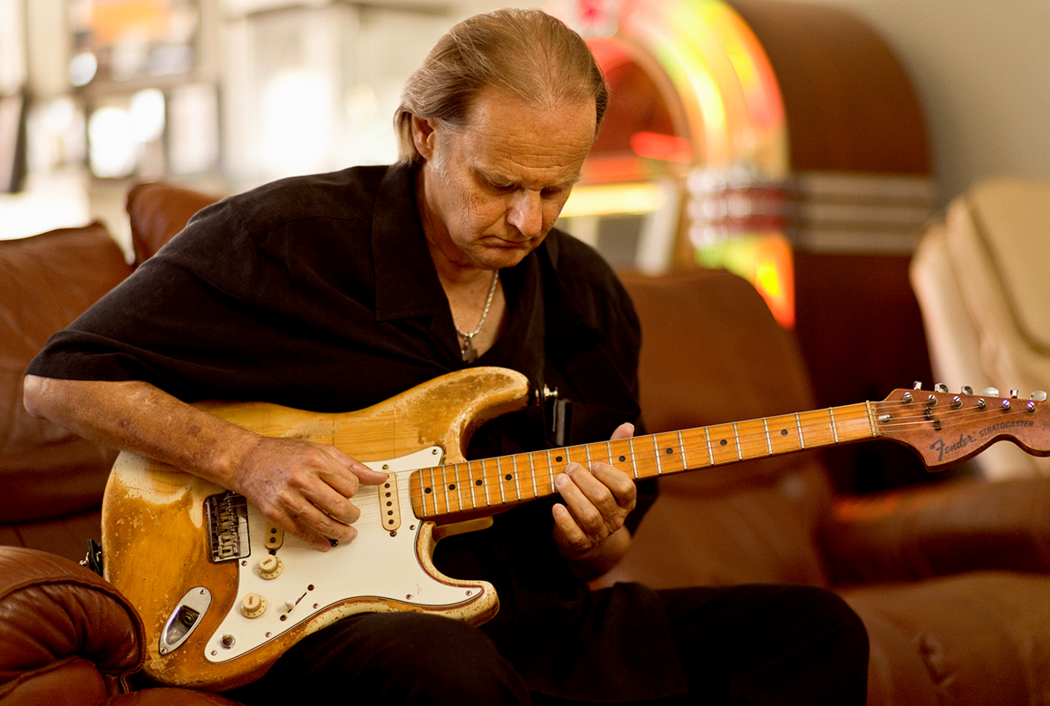 Walter Trout Streams New Album, 'Battle Scars' — Exclusive Premiere