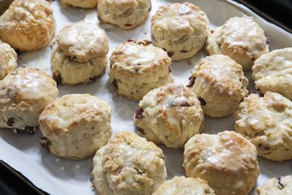 A recipe image showing how to make fruit scones at home.