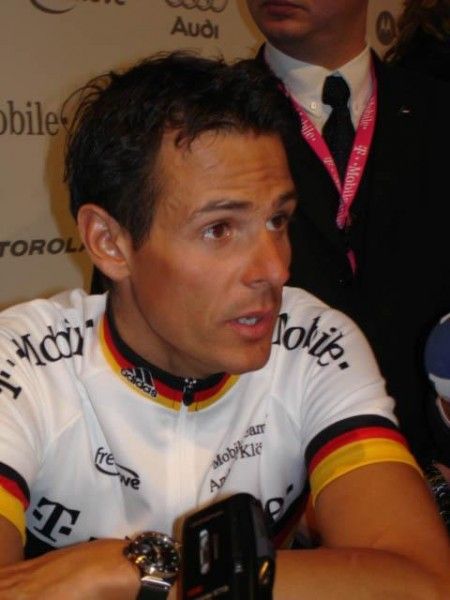 Interview marathon for "Kl&ouml;di"