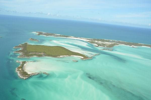 Alligator Cay, Narrow Water Cay and Warderick Wells, Exuma Cays Land and Sea Park