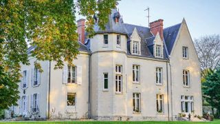 Château Le Briou d’Autry, Sologne, Cher, France: €997,500