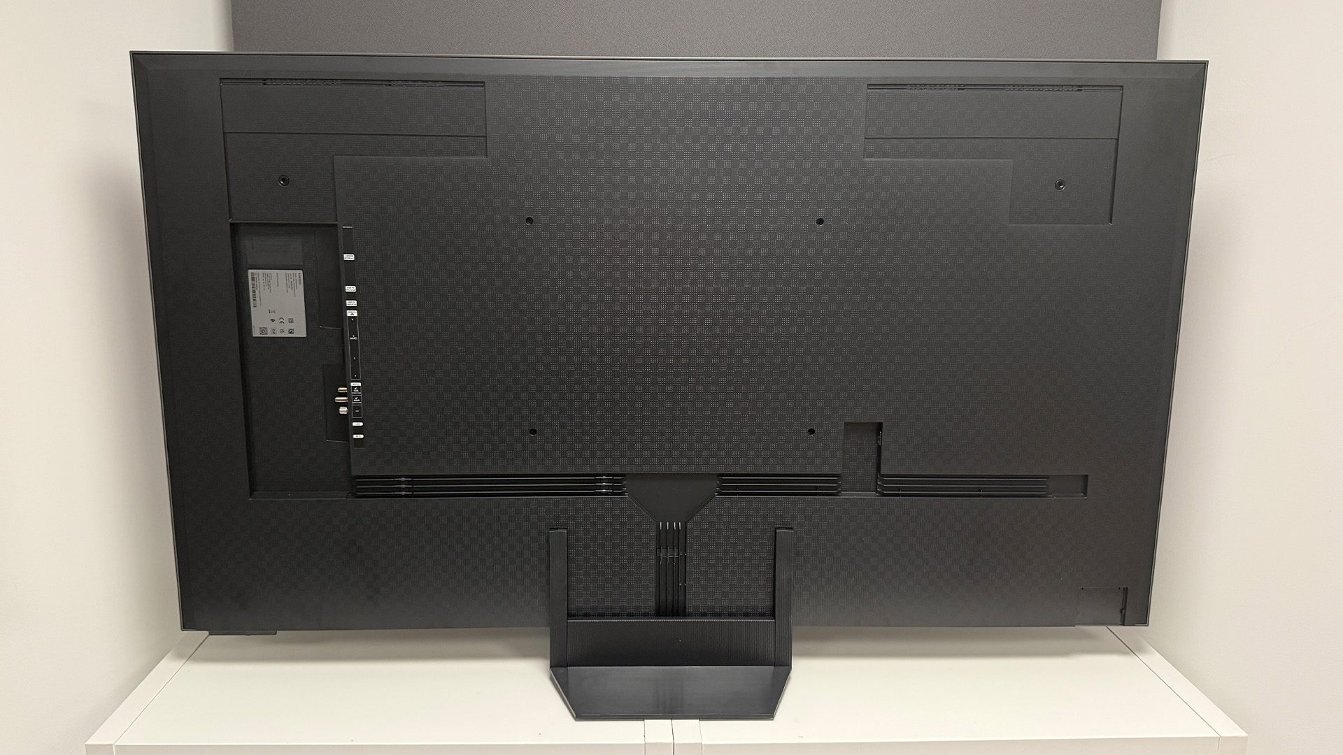 Samsung R95H RGB Mini LED rear of TV