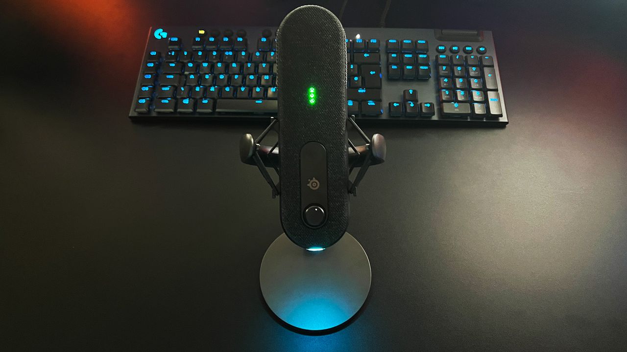 SteelSeries Alias review image of the mic standing on a desk