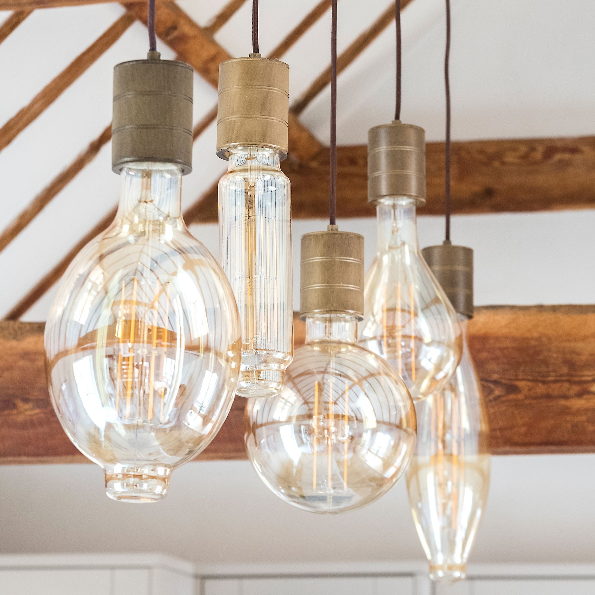 how-much-electricity-does-a-light-bulb-use-ideal-home