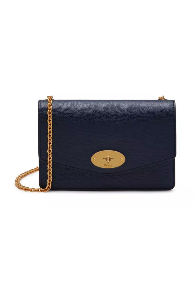Bag, Handbag, Wallet, Fashion accessory, Coin purse, Leather, Wristlet, Zipper, Beige, Rectangle,