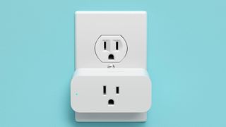 Belkin WeMo Mini Smart Plug Review: Automate your dumb appliances