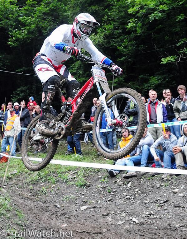 Greg Minnaar (Santa Cruz Syndicate) with a second place run.