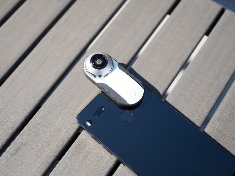 Essential Phone 360 camera