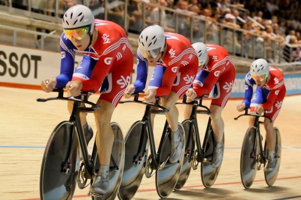Great Britain power to gold in the team pursuit.