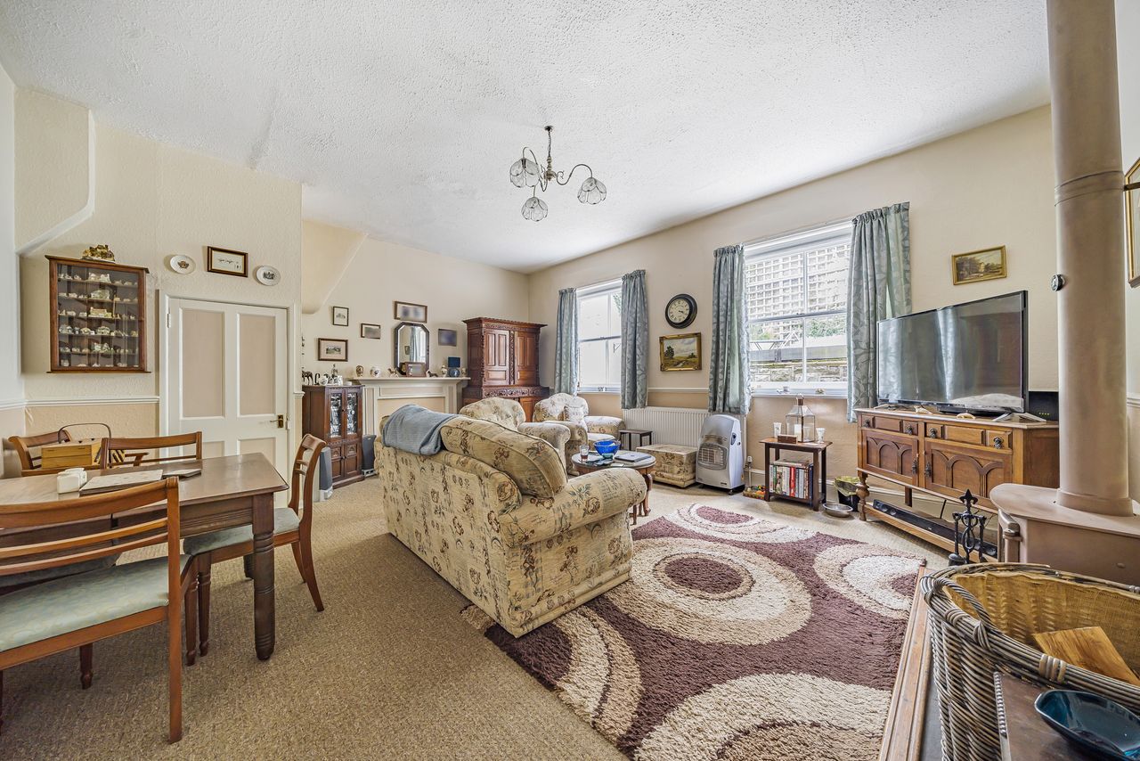 Images of Penybont Hall in Powys, Wales