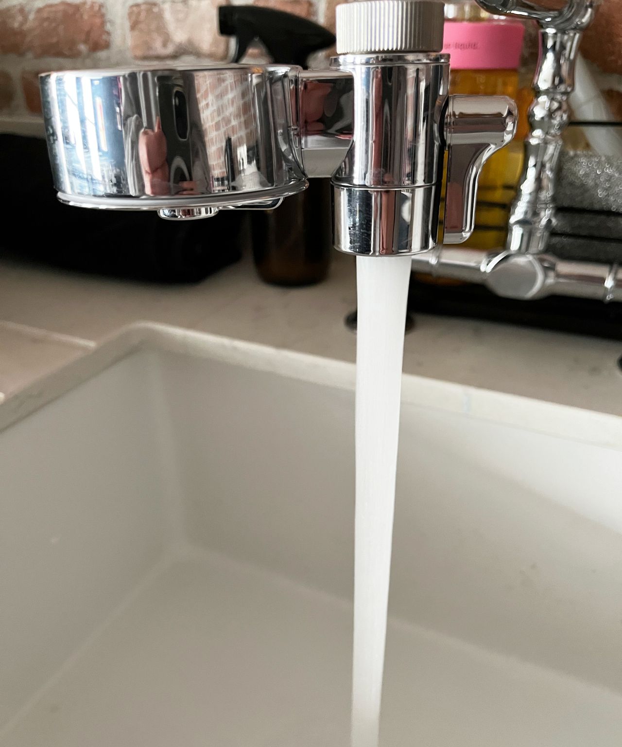 water running out of tap at different flow rates