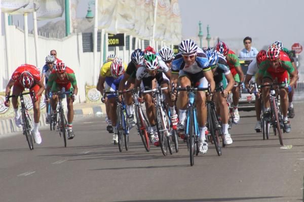 Lange has a comfortable lead with just metres to go