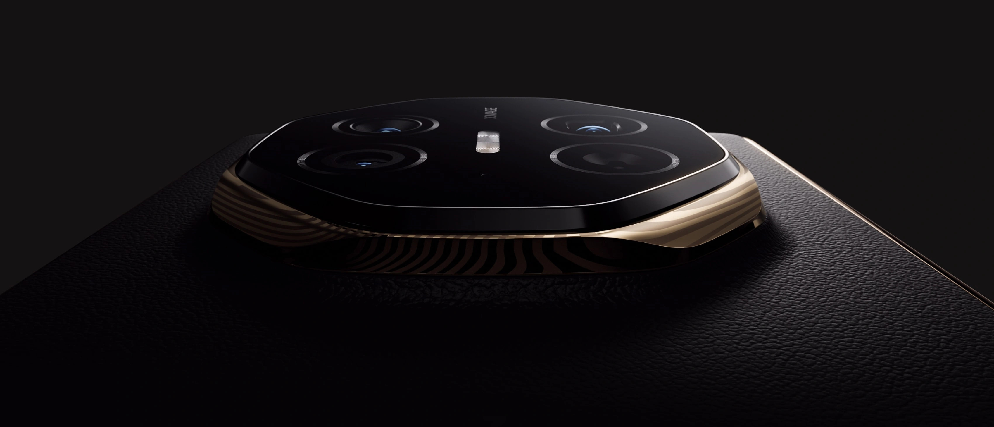 Huawei Mate XT camera unit