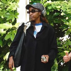 What’s Just as Comfortable as Leggings but More 2025? This Cool Pant Trend