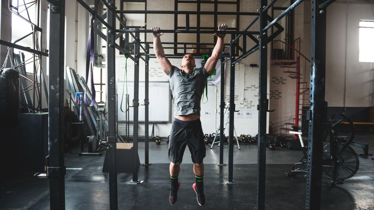 You've been doing pull-ups all wrong — here’s how to fix them
