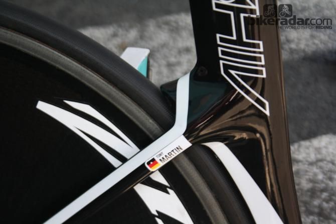 The Specialized Shiv frame tapers over the back wheel