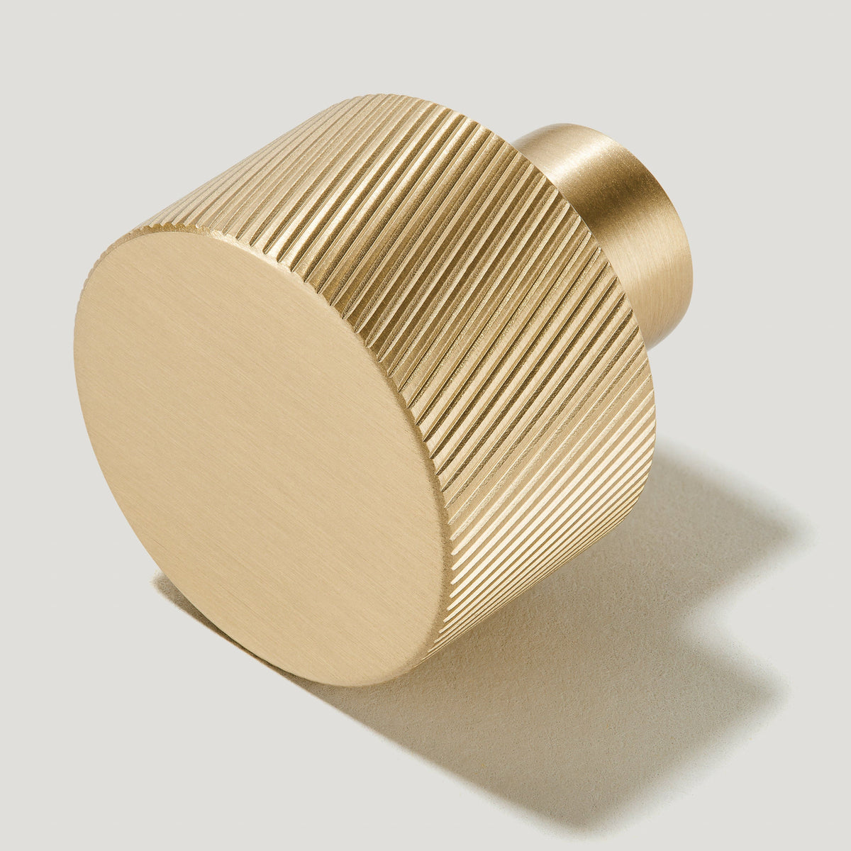 Swift Swirled Knurled Knob - Brass | Cabinet Knobs