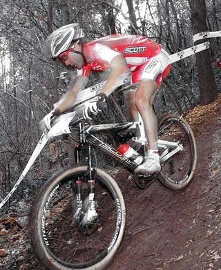 Florian Vogel on his way to a win for his Scott-Swisspower MTB-Racing team.