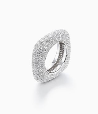 Ring paved in diamonds