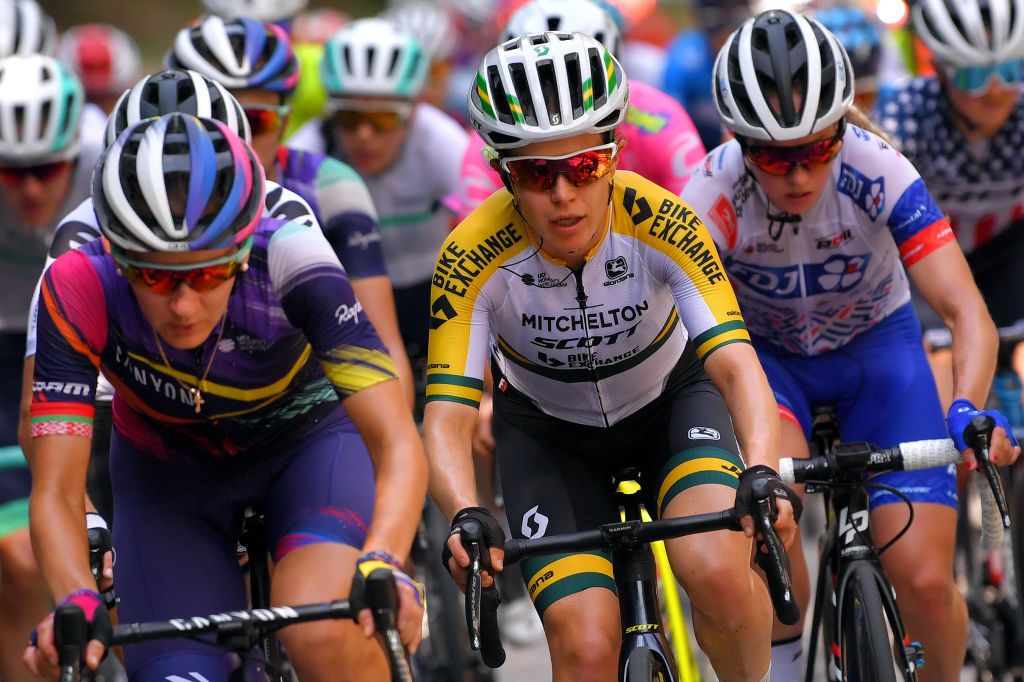 TIVOLI ITALY SEPTEMBER 14 Alena Amialiusik of Belarus and Team Canyon SRAM Racing Amanda Spratt of Australia and Team Mitchelton Scott during the 31st Giro dItalia Internazionale Femminile 2020 Stage 4 a 1703km stage from Assisi to Tivoli 237m GiroRosaIccrea GiroRosa on September 14 2020 in Tivoli Italy Photo by Luc ClaessenGetty Images
