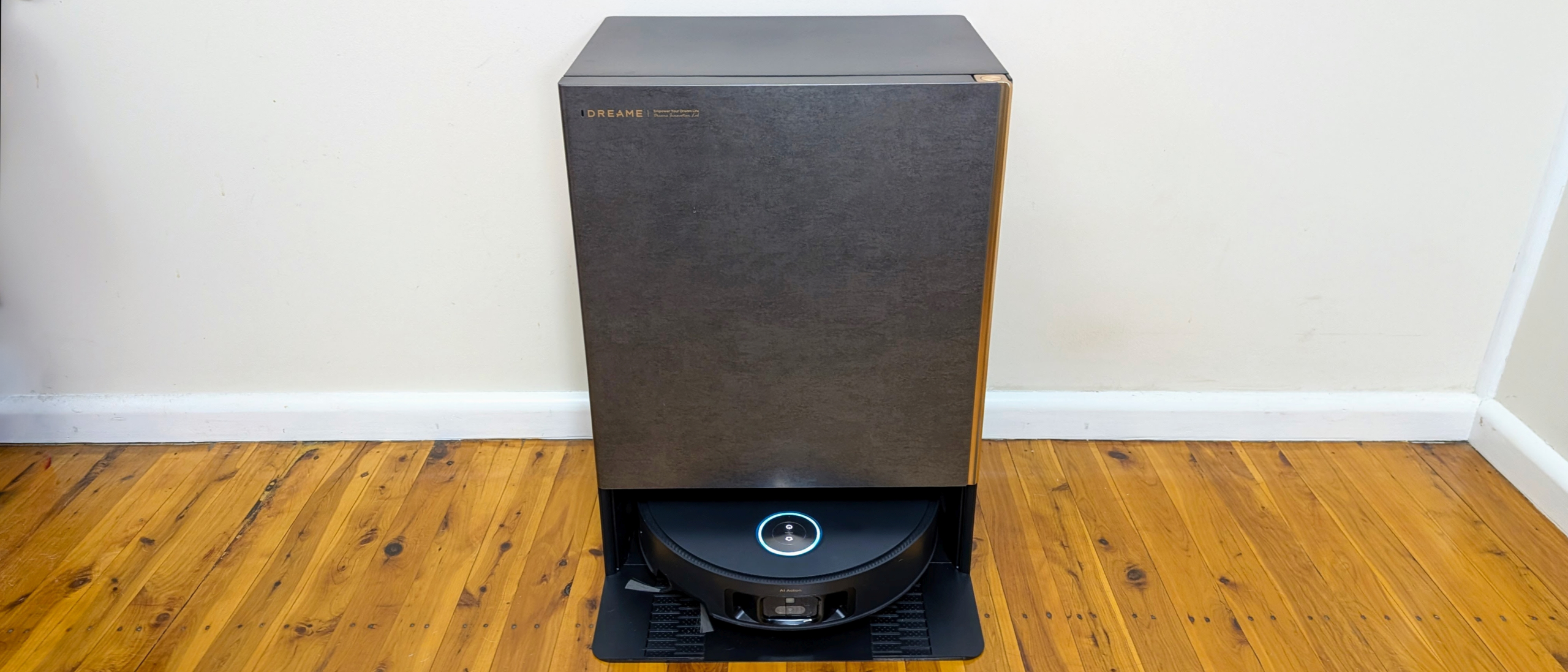  Dreame's new Matrix10 Ultra takes robovac smarts to the next level 