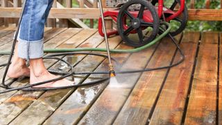 How to pressure wash a deck