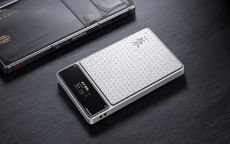 RedMagic Deuterium Power Card Pro power bank