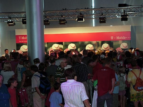 Somewhere in there are seven T-Mobile riders`