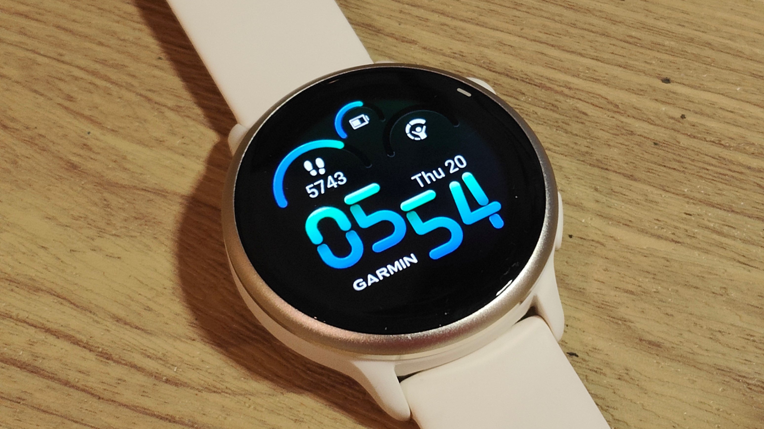 Garmin Vivoactive 6 white