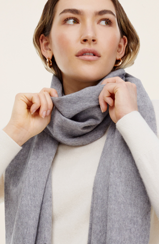 Italic , Cleo Cashmere Scarf 