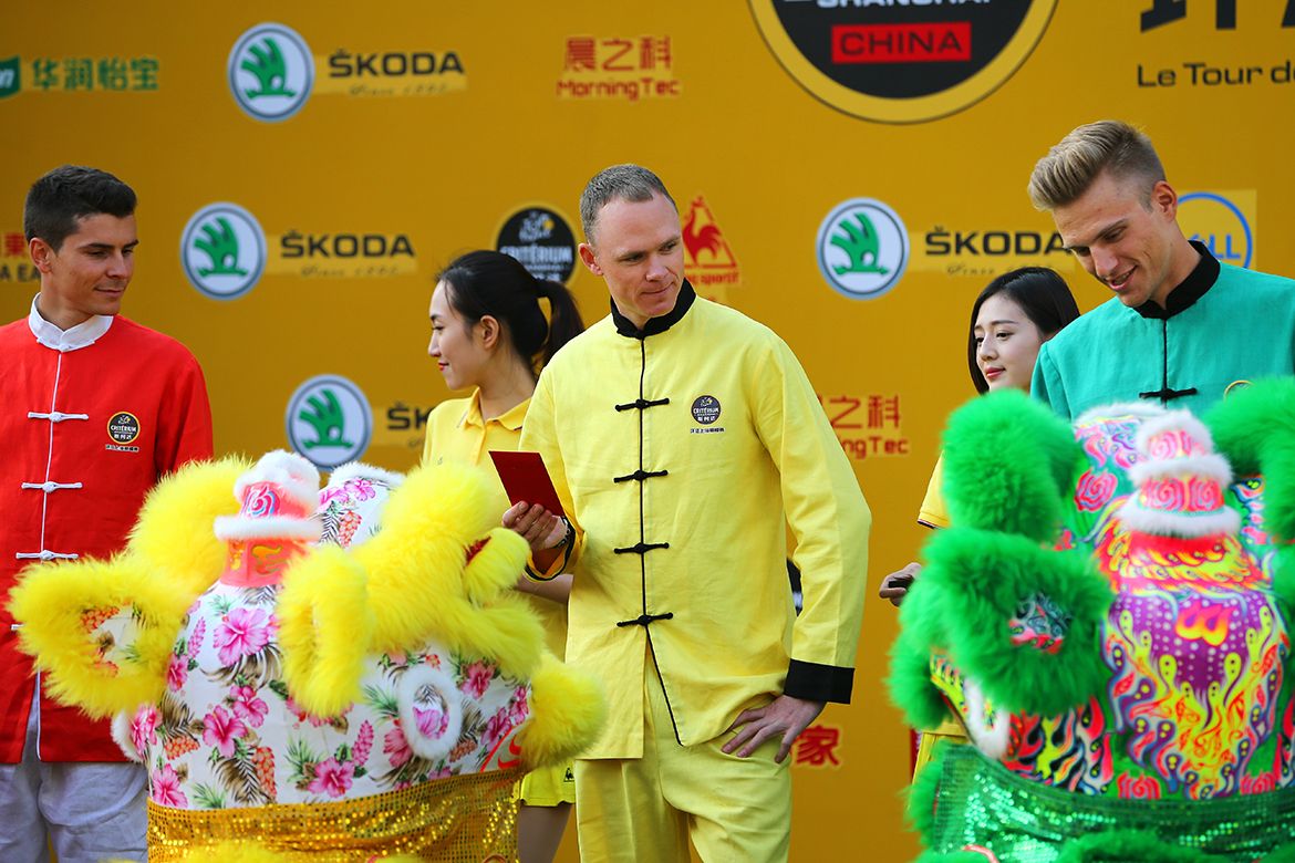 Chris Froome with his yellow lion