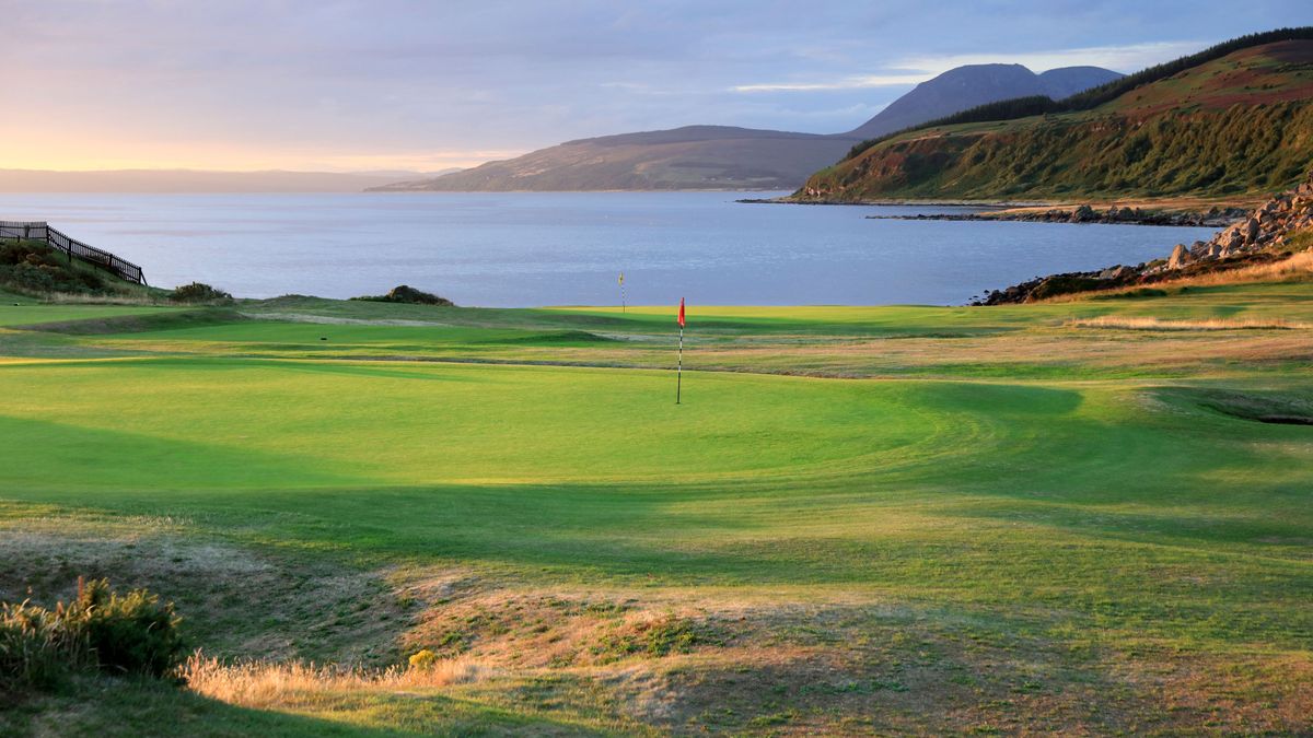 A week’s golf for £140 – We Reveal The Best-Value Golf Pass In The UK