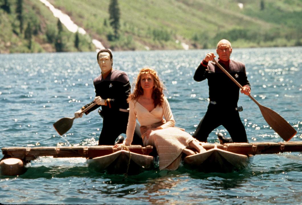Star Trek IX: Der Aufstand – So friedvoll wie in diesem Bild bleibt es im Paradies nicht lang...