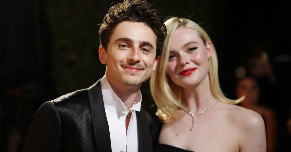 Inside the Unofficial Oscars Goodie Bag, From Vegan Caviar and Custom Prenups to a Sri Lankan Retreat