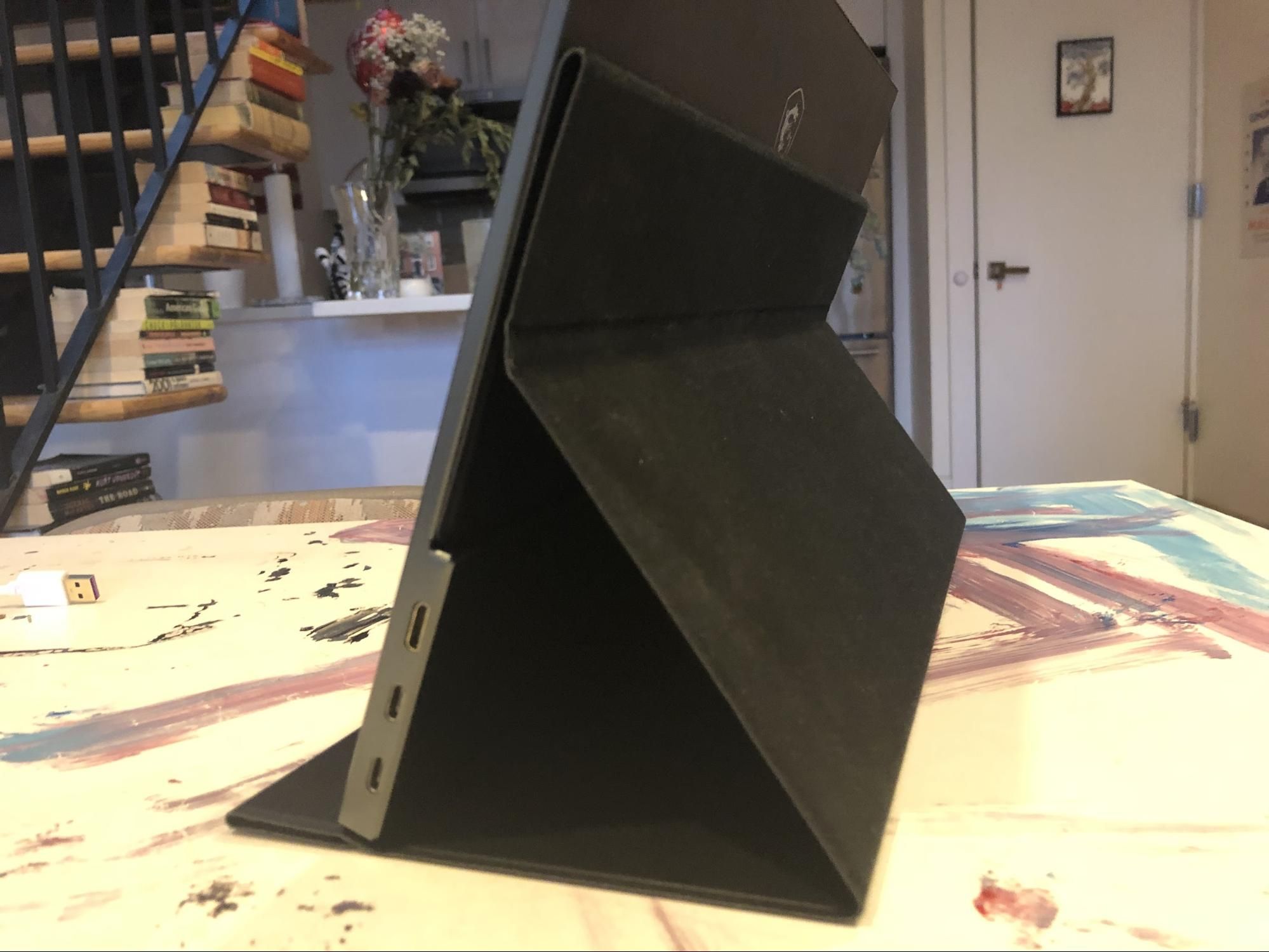 MSI ポータブルモニター　MAG161V MSI Optix MAG161V – Redefine eSports rules | eSports Gaming