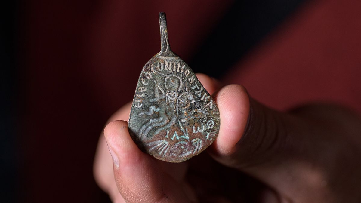 Ancient amulet used to ward off the 'evil eye' rediscovered after 40 years Live Science